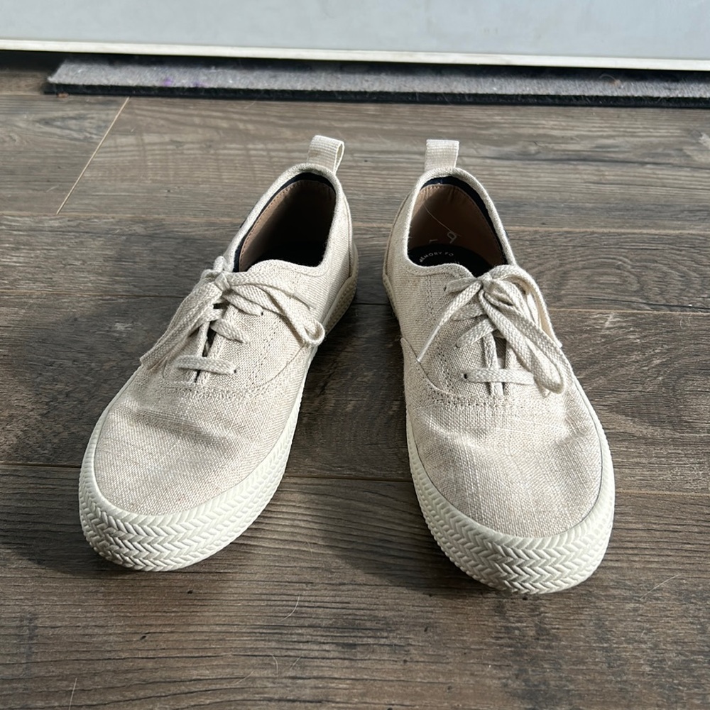 Sperry size 8.5